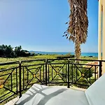 Beachfront Justrelax With Private Pool By Dadovillas Villa