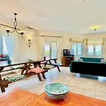 Beachfront Justrelax With Private Pool By Dadovillas Villa