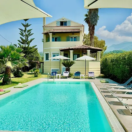 Villa Beachfront Justrelax With Private Pool By Dadovillas Acharavi (Corfu)