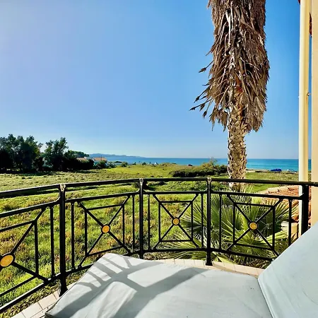 Beachfront Justrelax With Private Pool By Dadovillas Villa