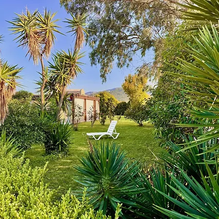 Beachfront Justrelax With Private Pool By Dadovillas Vila