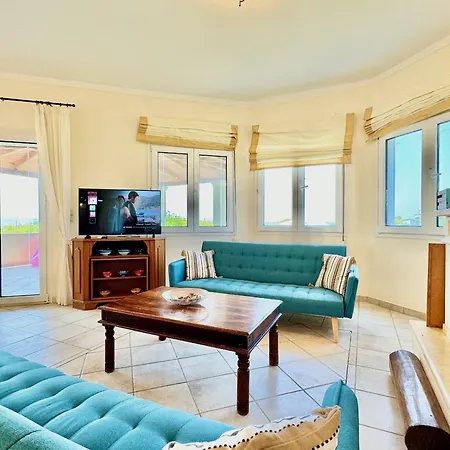 Beachfront Justrelax With Private Pool By Dadovillas Vila Acharavi (Corfu)